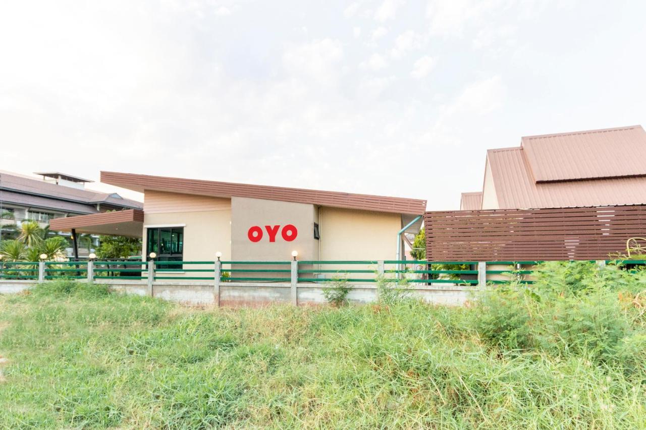 OYO 798 Reurn Mareena Resort Nakhon Ratchasima Extérieur photo